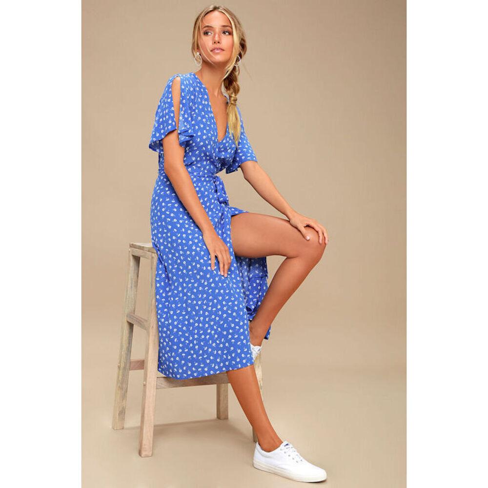 Lulus Maretta Blue And White Floral Print Wrap Midi Dress - Size M